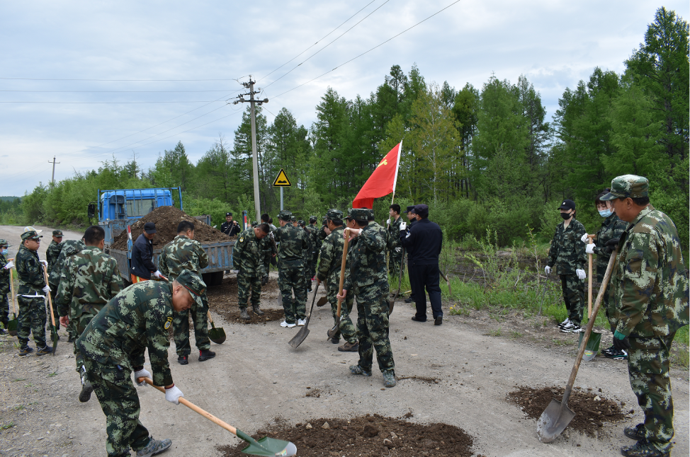 瓦拉干镇政协委员联络站"以小见大"助力镇域发展_腾讯新闻