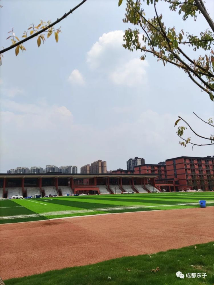 成都市新都一中北星中学校最新实拍照片