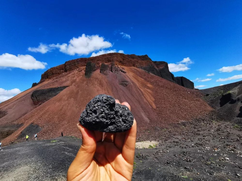 带娃去内蒙古扎营看火山,两天一夜帮你玩好乌兰哈达火山公园!