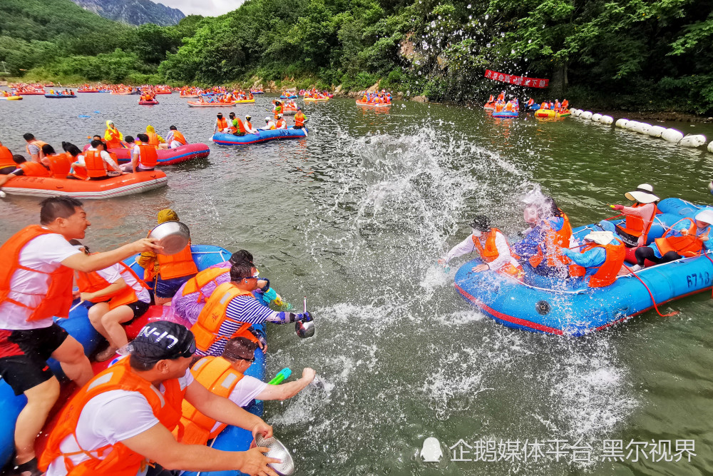 大连庄河生态漂流促振兴