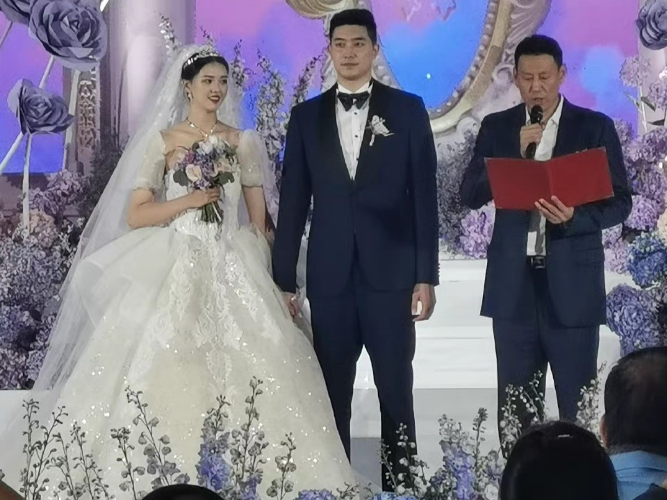 五朵金花亮相张常宁吴冠希婚礼大咖云集多名男篮国手云祝福