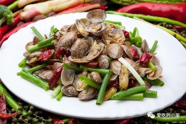 641