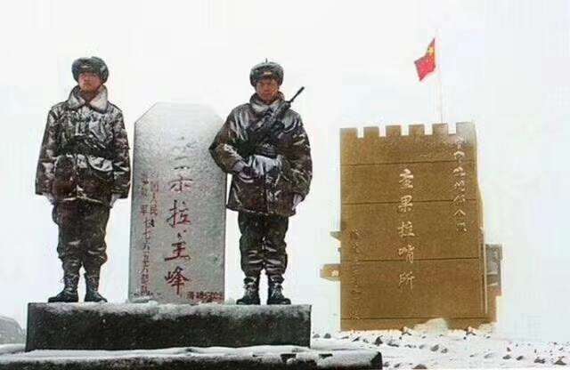 直播陪边防战士一起站岗# 边防战士是军队工作当中最艰苦的一部分