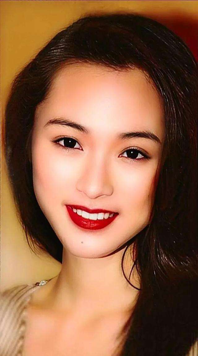 美女童爱玲:出道就演长孙皇后,戏内角色贵气,戏外人生完美