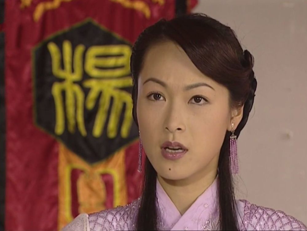 美女童爱玲:出道就演长孙皇后,戏内角色贵气,戏外人生完美_腾讯新闻