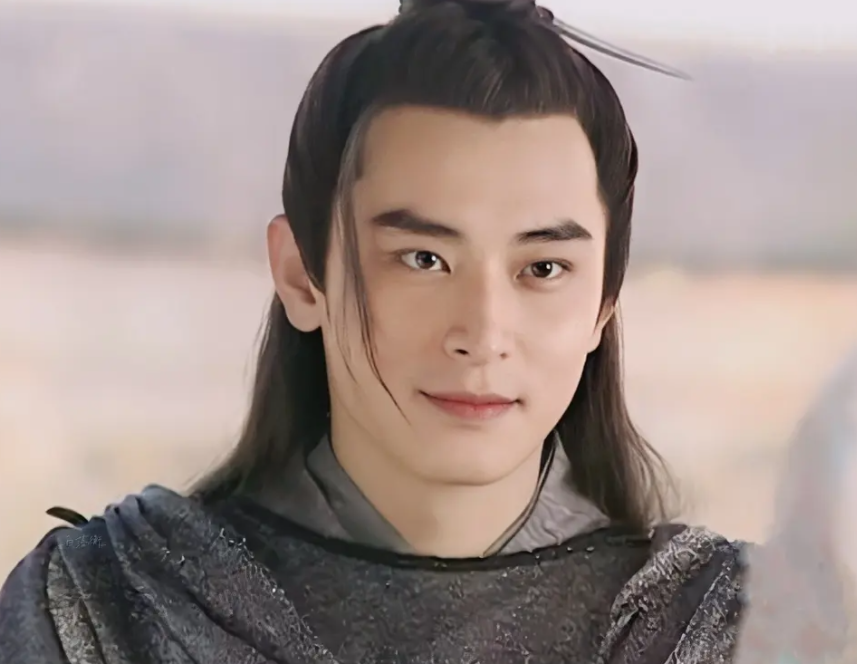 49岁最帅马文才陈冠霖被嫌老晒素颜照反击求生活容易吗