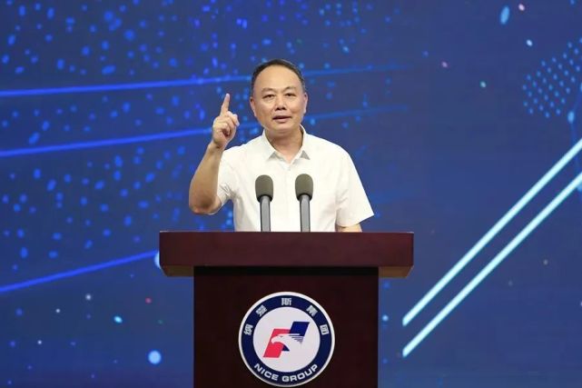 纳爱斯何丽明:摆脱"拜金主义",选择"拜技主义"