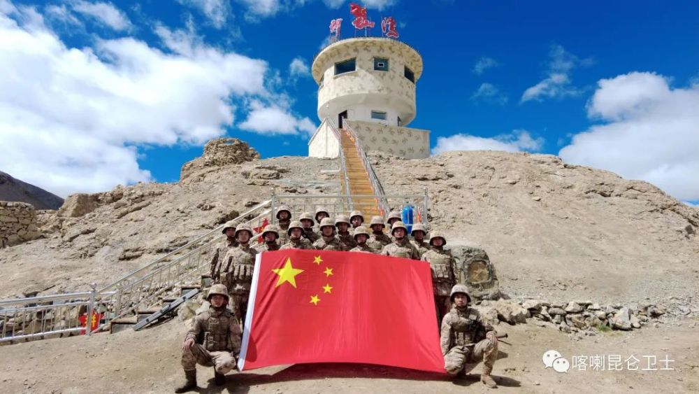 神仙湾边防连——钢铁哨卡06"一棵小白杨,长在哨所旁.