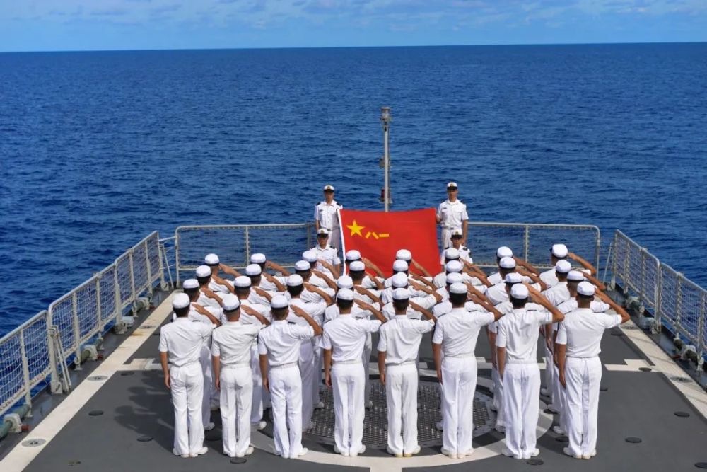 【八一特辑】南海官兵向祖国告白!_腾讯新闻