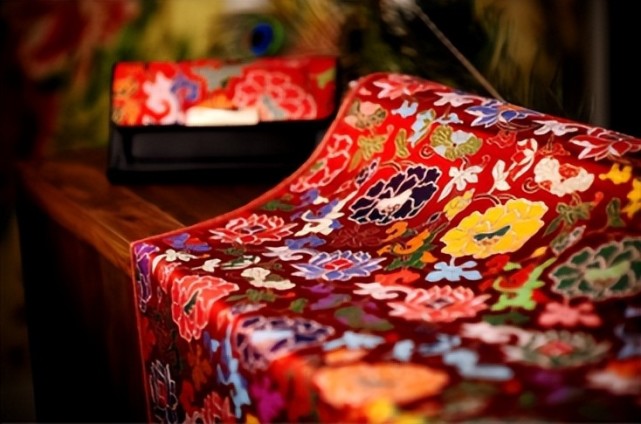 一千六百多年,织就南京云锦_腾讯新闻