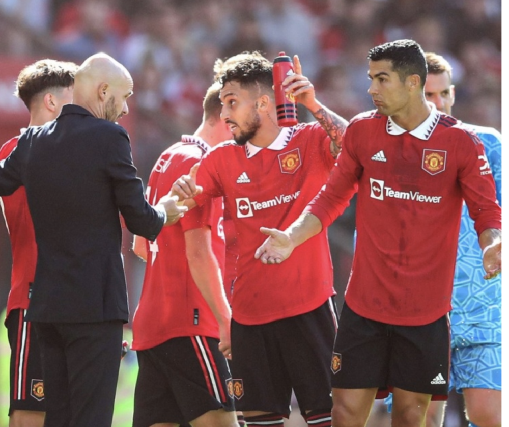 c罗跟曼联矛盾愈演愈烈 3大事件揭露问题 今夏留队很难了