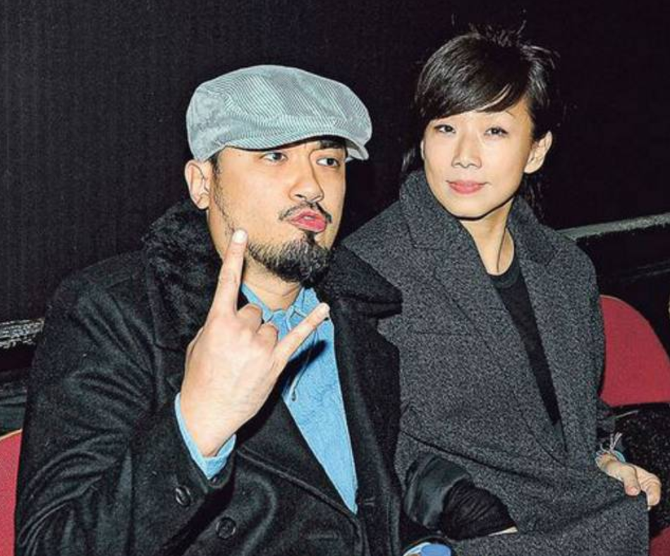 56岁林忆莲失恋后罕见现身,身形消瘦模样大变,全素颜撞脸余秀华插图7