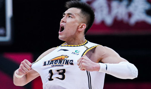 冲上热搜郭艾伦提出转会申请下家存疑辽篮手握绝对主动权