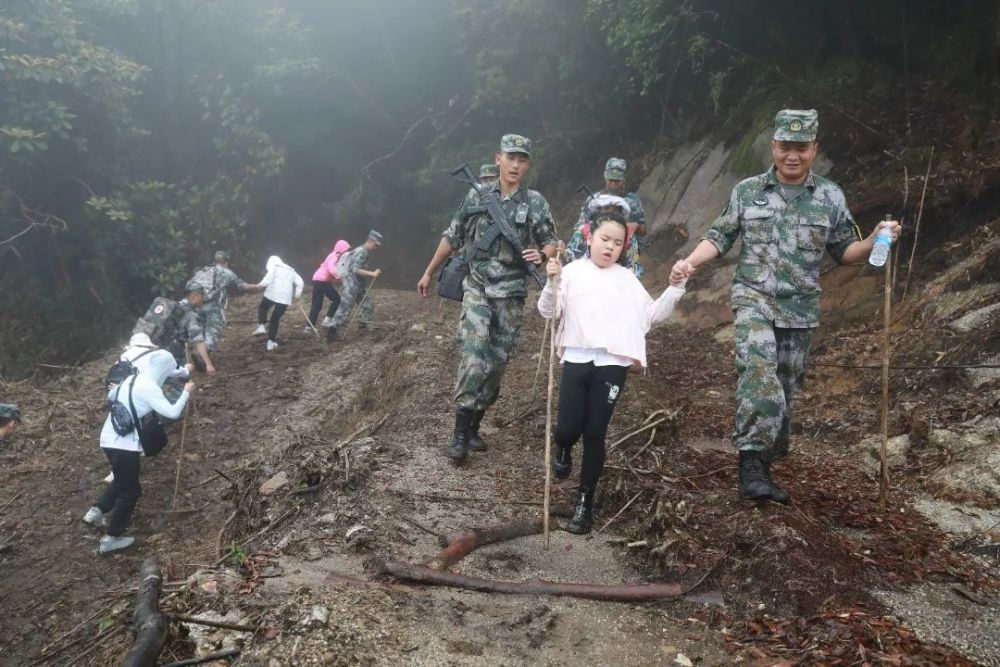 起飞！直击战机编队跨昼夜飞行训练沈阳励步英语哪个校区好