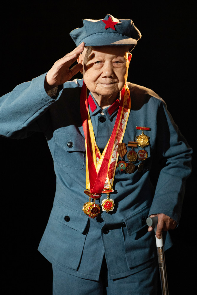 浴血荣光丨致敬抗战老战士——周富国