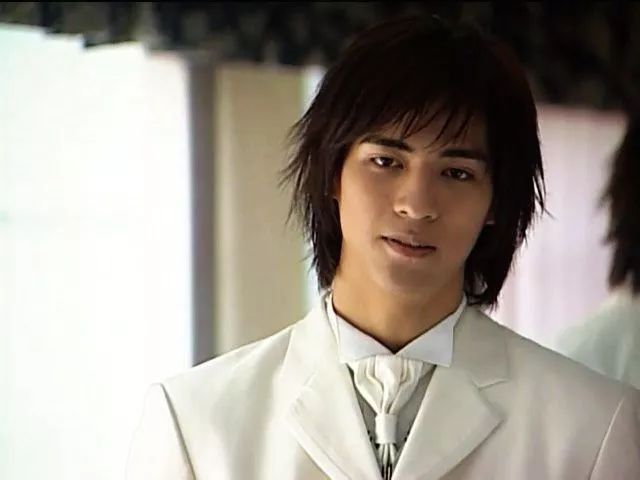 周渝民:低调的颜王"花泽类",曾与大s相恋,已娶喻虹渊为妻