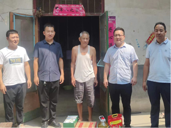 镇平县杨营镇开展八一建军节走访慰问系列活动