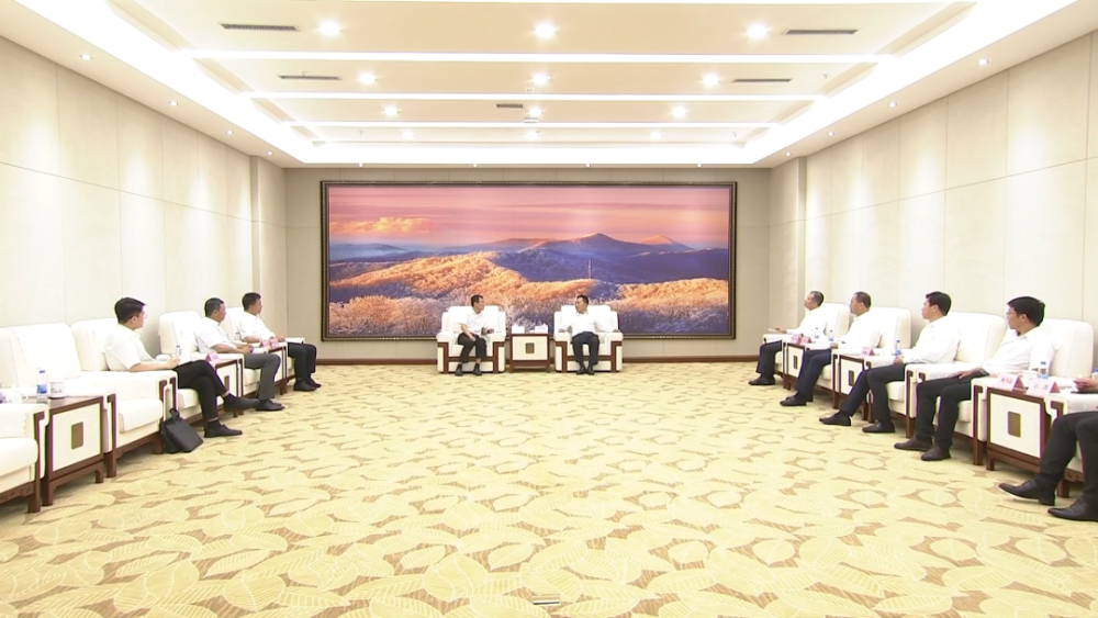 高志国 高山会见王景友一行_腾讯新闻