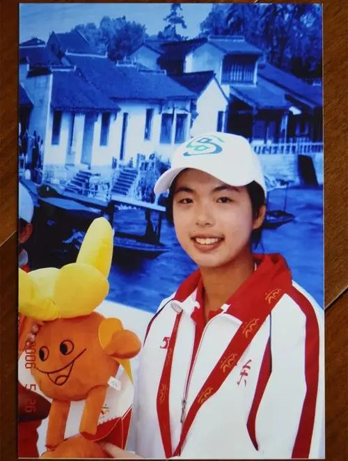 来自广州的"中国高尔夫一姐"冯珊珊:这一路,愿做"小白鼠"