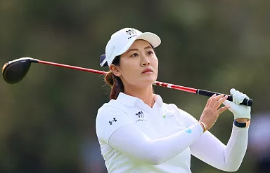 来自广州的"中国高尔夫一姐"冯珊珊:这一路,愿做"小白鼠"_腾讯新闻