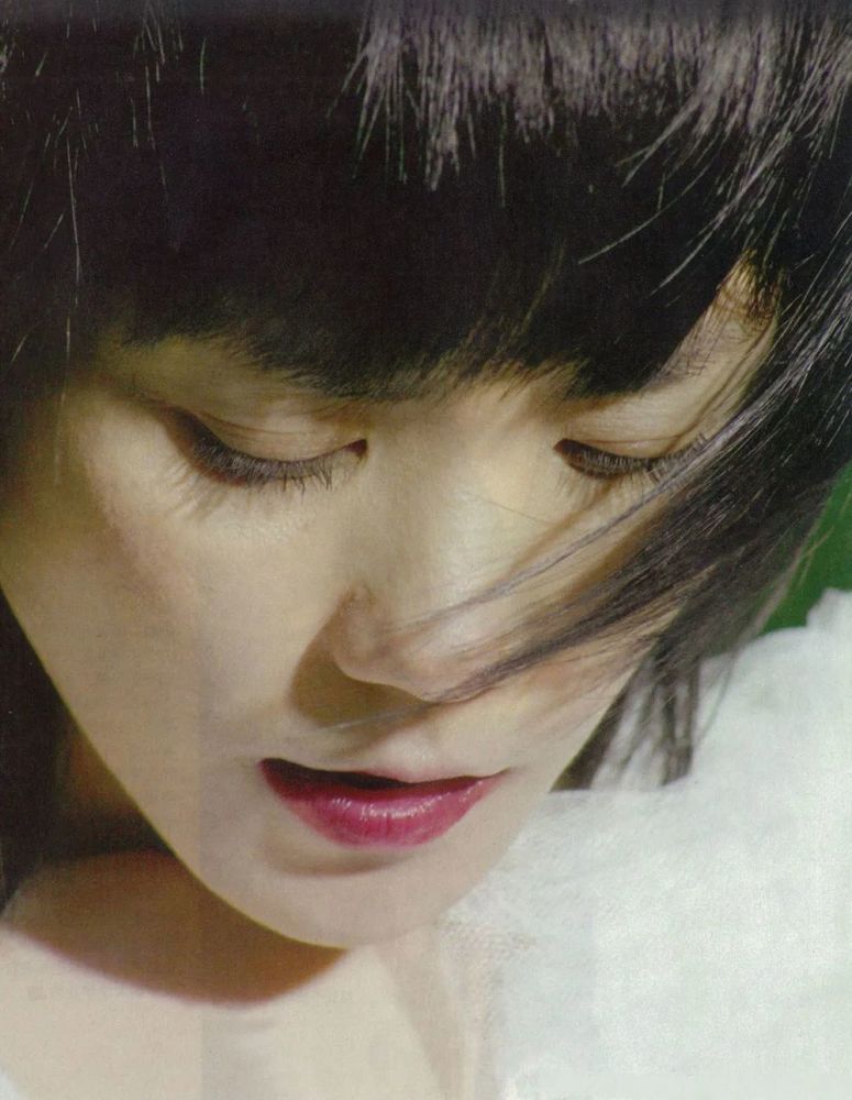 年轻时候的王菲,放到现在也是王炸!老照片合集,带你见证她的美插图13