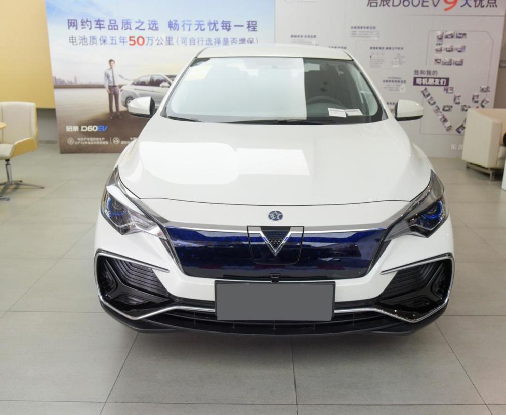 启辰d60ev的两款新增车型上市,分别为智行版-网约车大屏版和t3版,售价