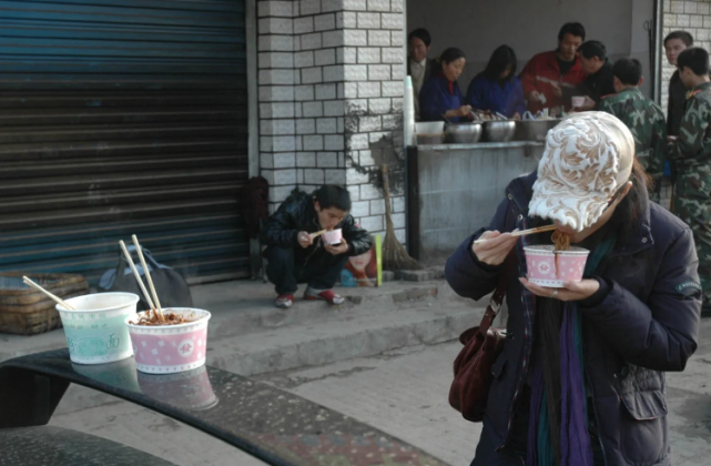 但如果你了解湖北人,就会发现湖北人骨子里有一种率真的天性,有时候
