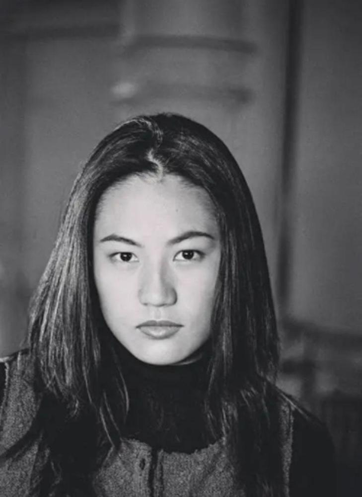 窦唯爱过的3个女人,姜昕王菲和高原姐妹情深,如今都比他过得好_腾讯