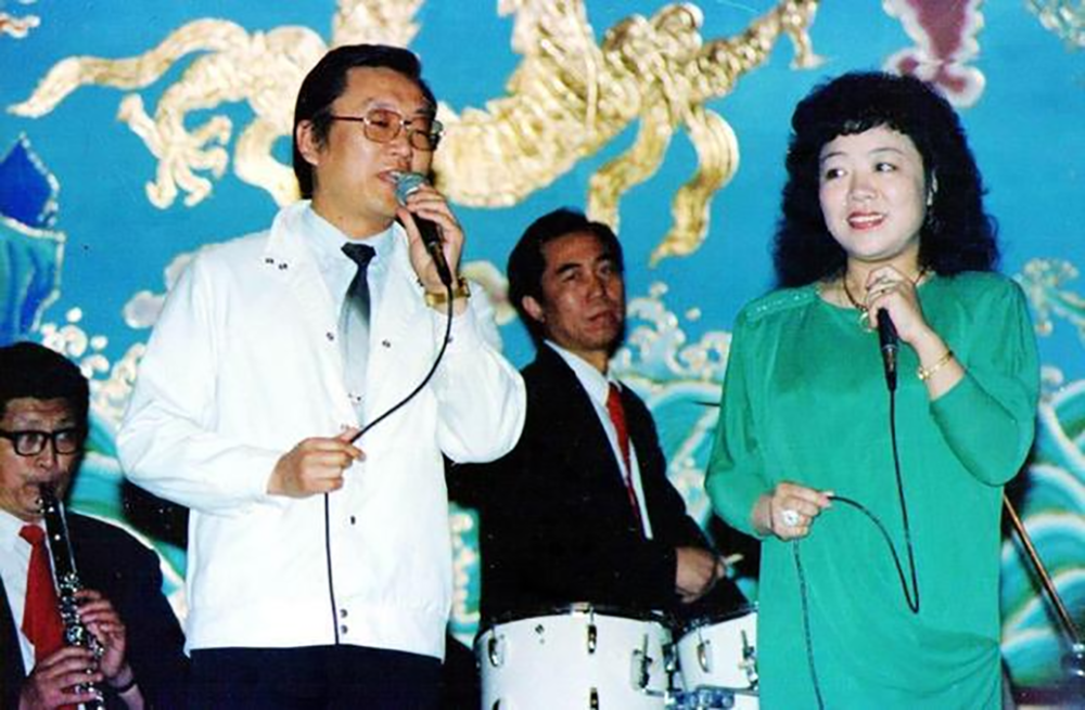 蒋大为妻子张佩君:陪女儿在外求学满是心酸,苦尽甘来终无遗憾_腾讯