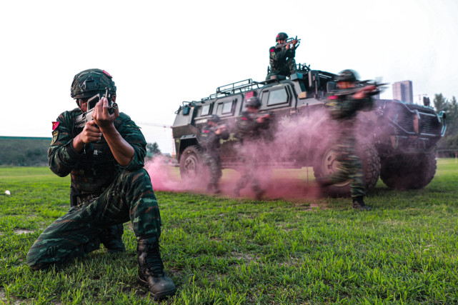 武警陕西总队西安支队开展多课目连贯考核