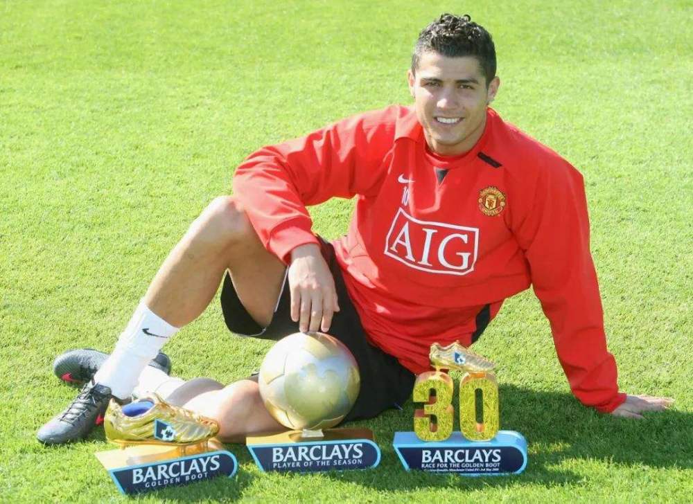 c罗和曼联到底是谁对不起谁