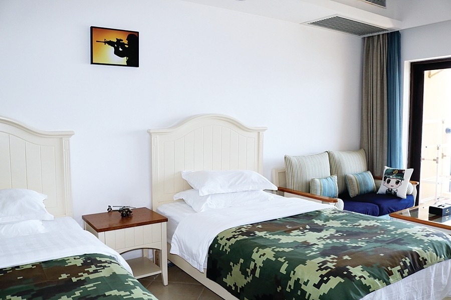 惠东首批7家军人驿站挂牌特色房极富军旅风格