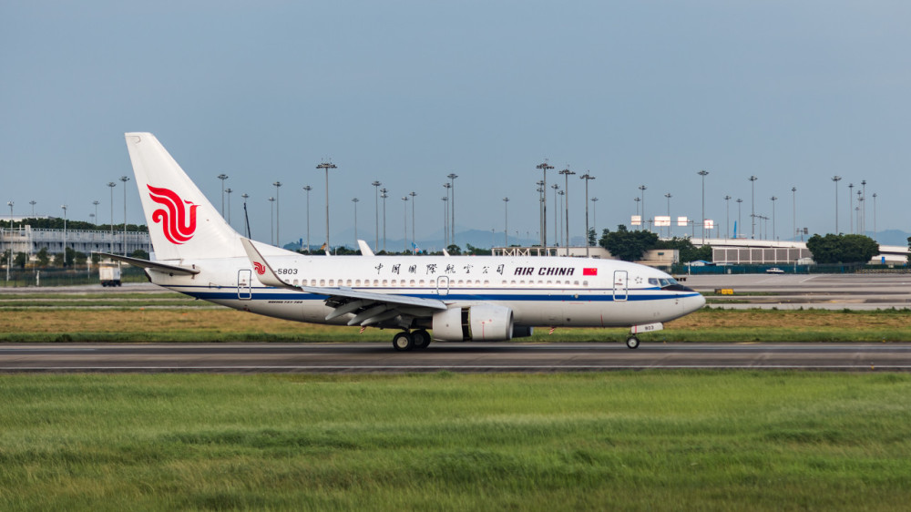 国航95.3亿美元巨资购60架空客飞机 意欲何为？