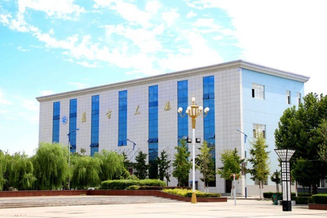 渭南市永兴高级中学