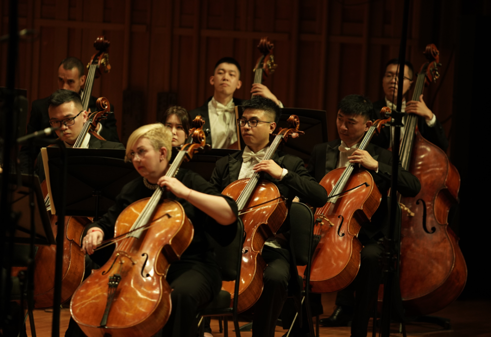 贵阳交响乐团献上视听饕餮盛宴赵季平作品专场音乐会在西安举行
