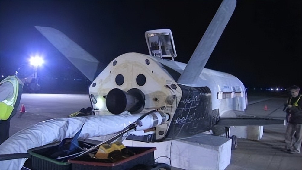 第二次了,可重复使用航天器成功发射,中国版x37b到底有多牛?_腾讯新闻