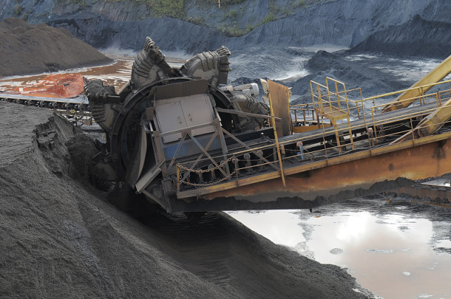 安宁股份:铁矿需求下降拖累业绩_腾讯新闻