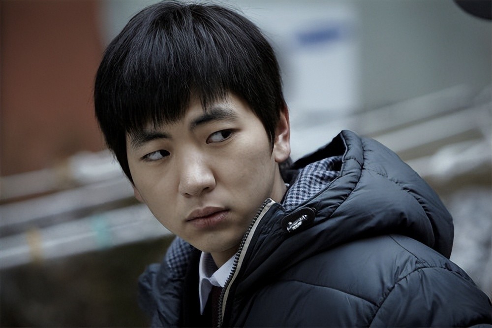 韩国反派专业户李柱升自曝演反派超惨曾被打100多耳光下巴脱臼