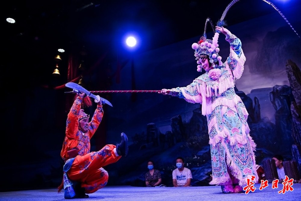 沉浸式京剧一丈青与戏迷见面