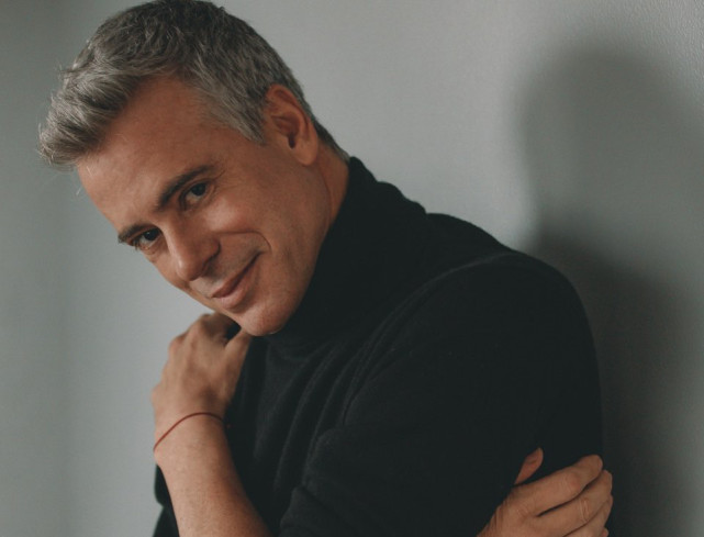 秘鲁男演员迭戈伯蒂跳楼自杀生前因取向传闻遭受多年非议