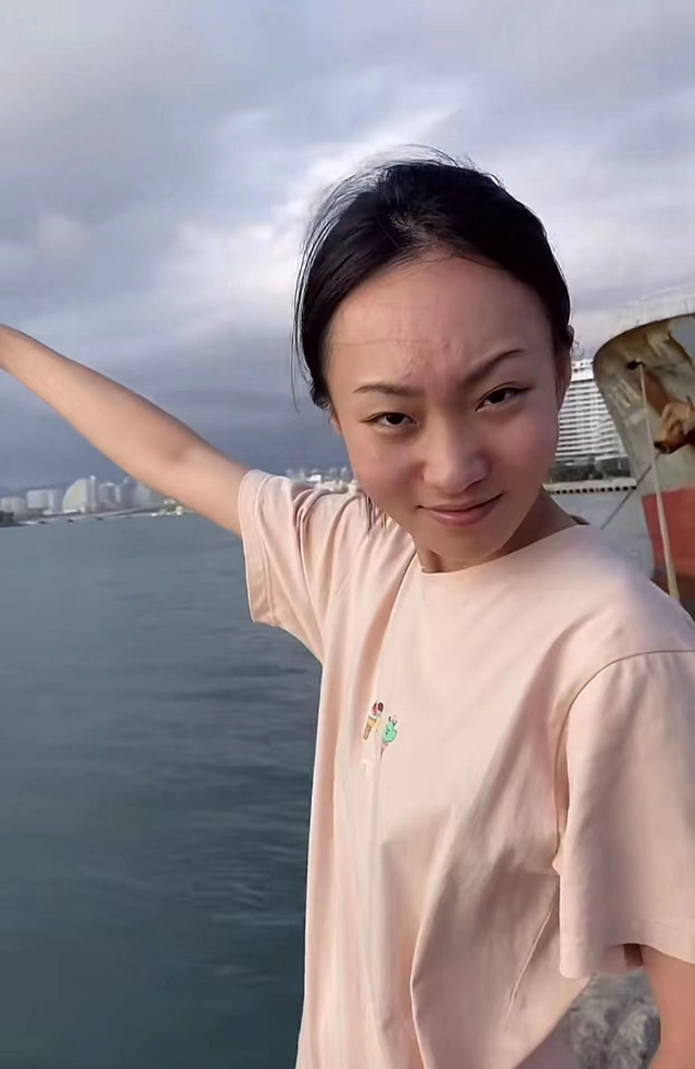 当然,现在张小华和邵雨轩