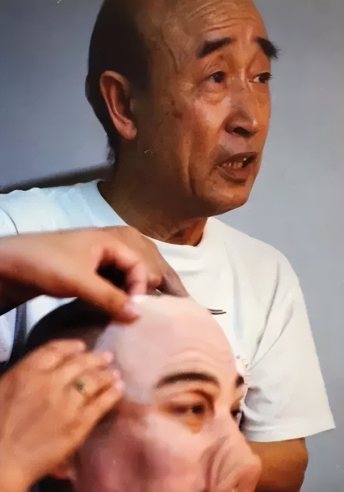 杨洁回忆西游记化妆,最难的不是孙悟空,他的造型整整改了30次_腾讯