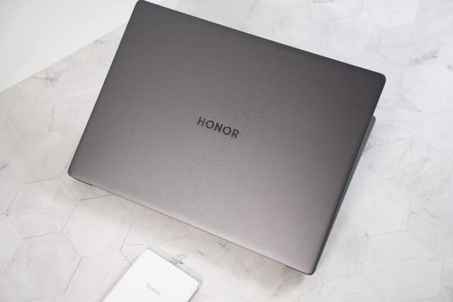 荣耀magicbook14锐龙版体验颜值性能上班族和学生党的不二之选