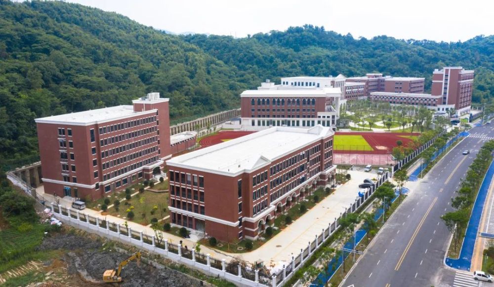 台州温岭市存志外国语高级中学改建工程项目竣工即将投入使用