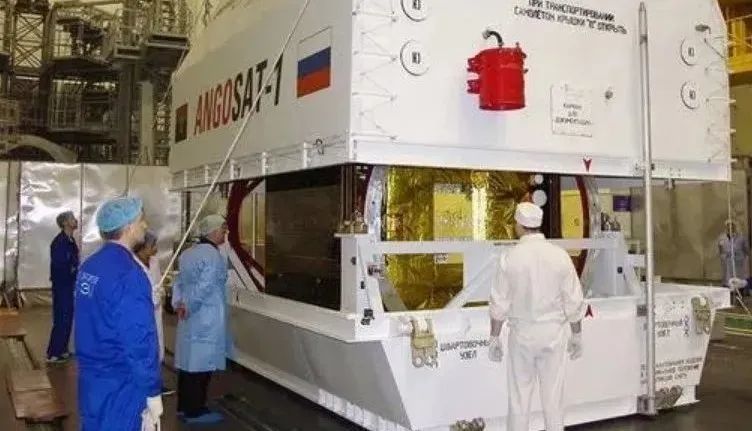 俄罗斯将为伊朗发射一颗军事卫星『航天视窗』（221）