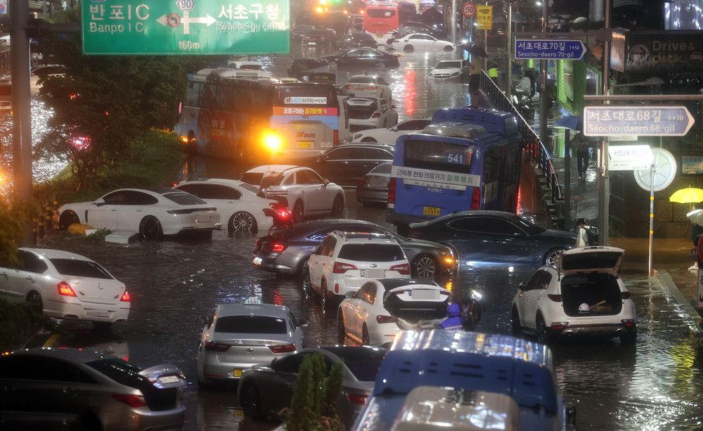 早安·世界｜韩国遭遇“20年不遇大暴雨”，已造成1人死亡