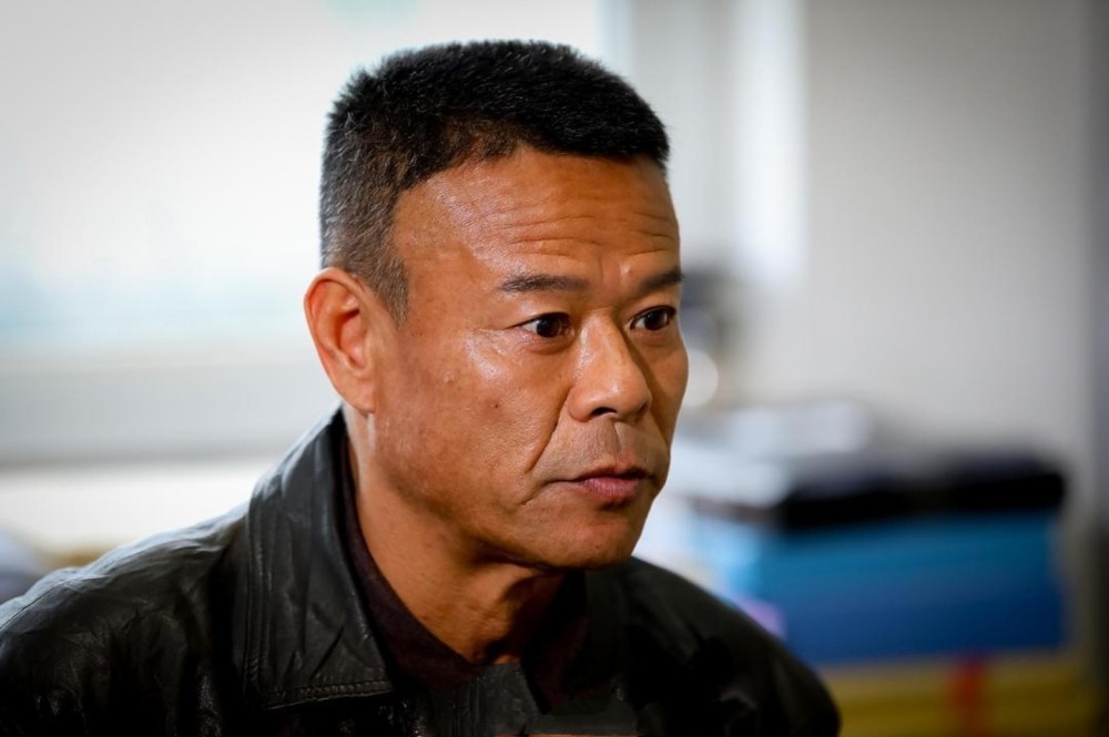 了一遍又一遍,以求达到最完美的呈现,要知道演员黄品沅已经58岁的年纪