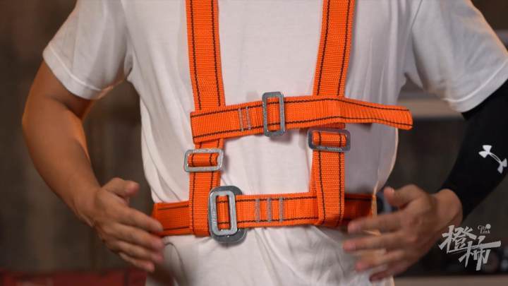 景区高空项目事故连发 实测三点式安全带为何九死一生_腾讯新闻