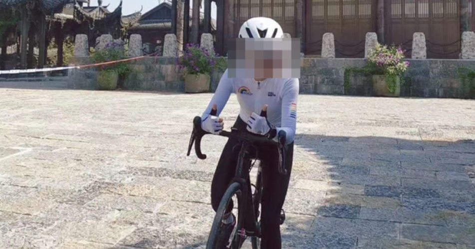 同学忆张家界自行车赛跌落身亡 骑手:她适应能力强很有毅力_腾讯新闻