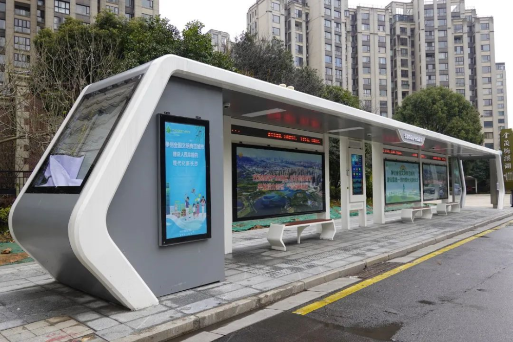 普通站亭▲站台作用:可提供车辆到站预告,进站提示,城市信息查询,一键